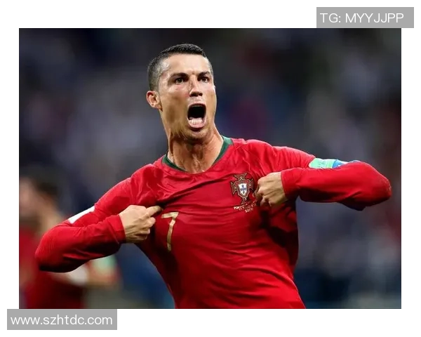 一群小孩追捧的足球明星是谁他背后的故事和影响力解析 一群小孩追捧的足球明星是谁他背后的故事和影响力解析