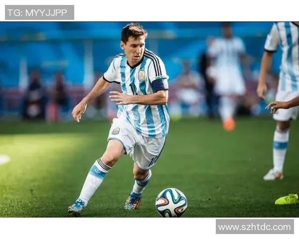 全球顶级足球球星排名一至三十号解析与未来展望 全球顶级足球球星排名一至三十号解析与未来展望